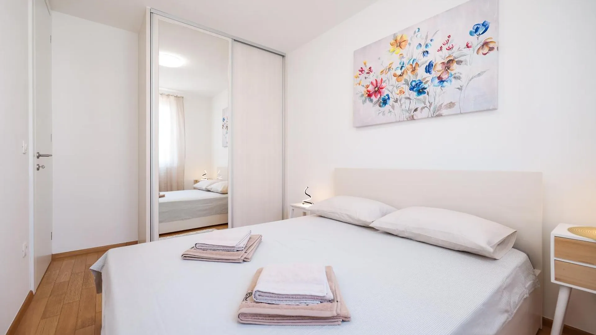 Apartment Lorenzo Zadar 0*,  Croatia