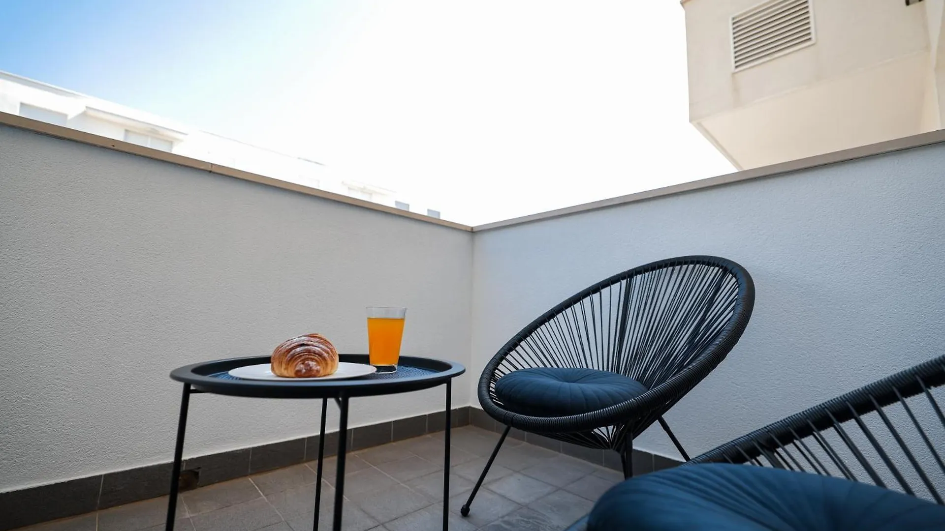 Apartment Lorenzo Zadar 0*,  Croatia